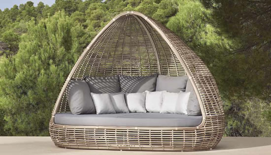 Skyline Design Luxury Daybeds