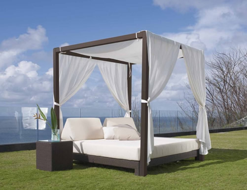 Anibal Daybed