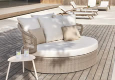 Arena Daybed