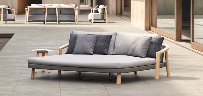 Lenis Luxury Daybed