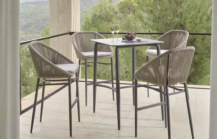 Skyline Design Rodona Dining Set