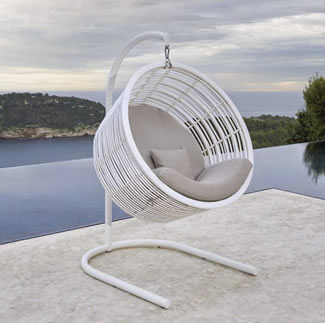 Hanging Chair 